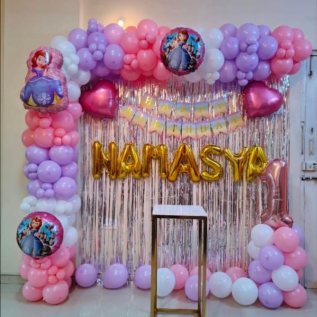 Simple Wall Decor