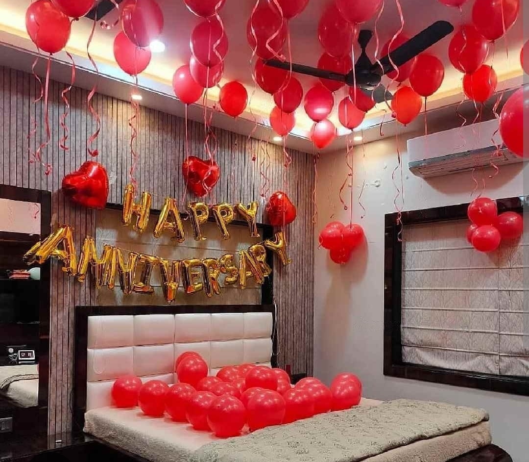 Anniversary Rose Room Decoration