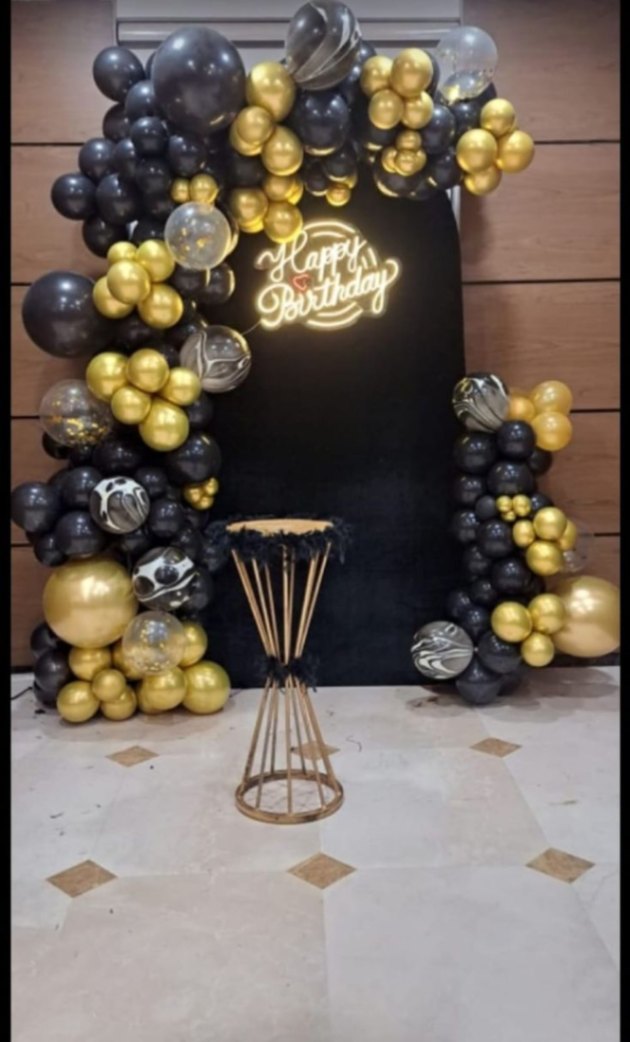 Black Themed Decor