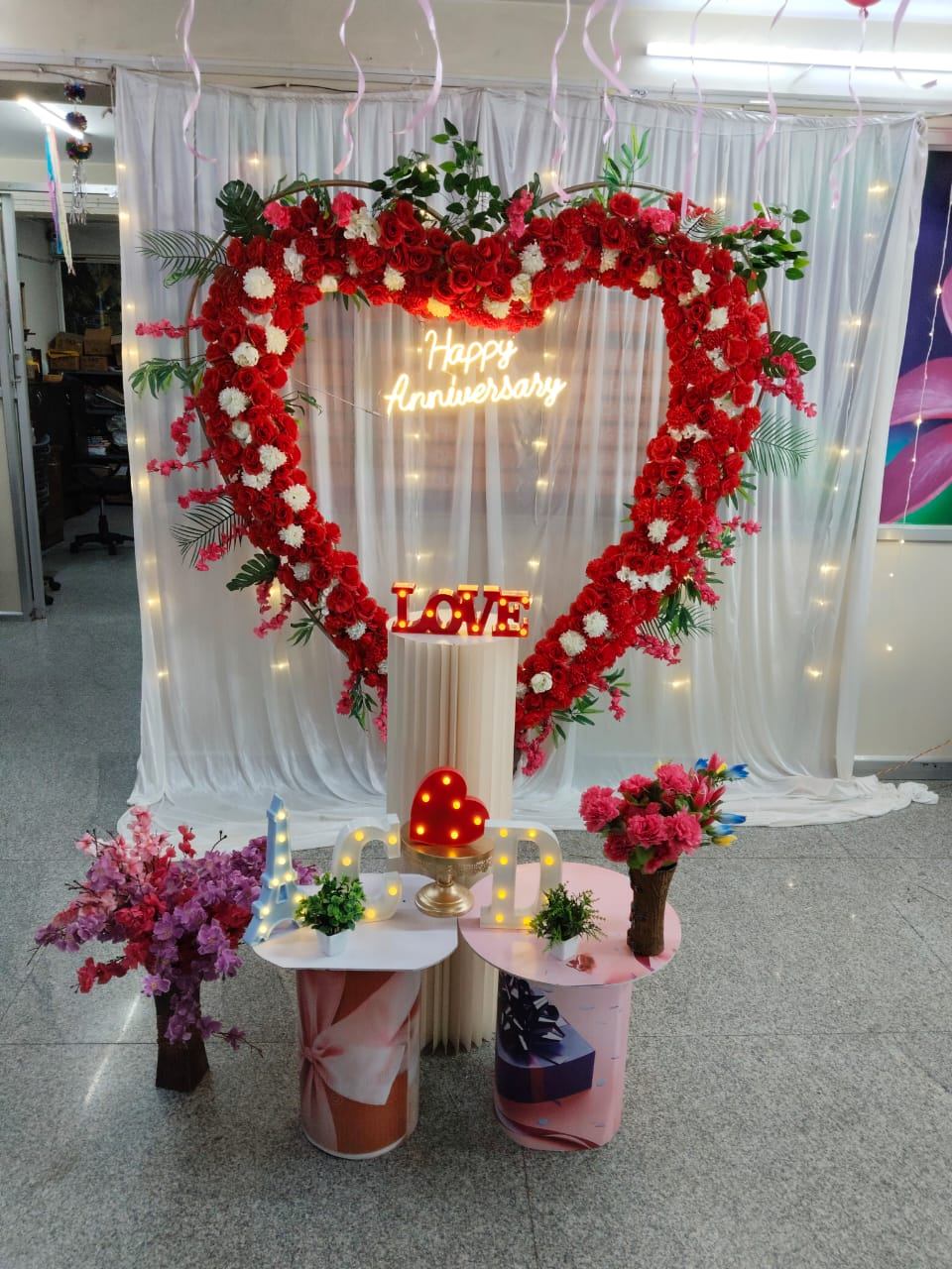 Heart Shape Theme