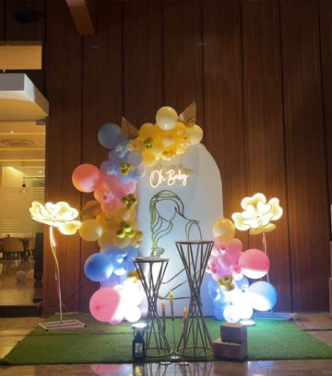 Simple Baby Shower Decor