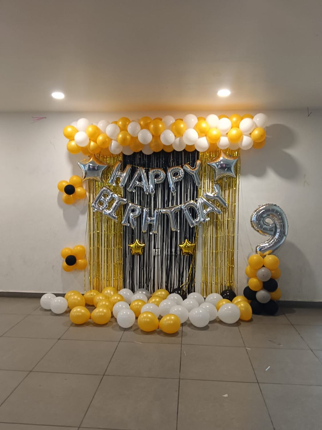 Simple Unique Decor